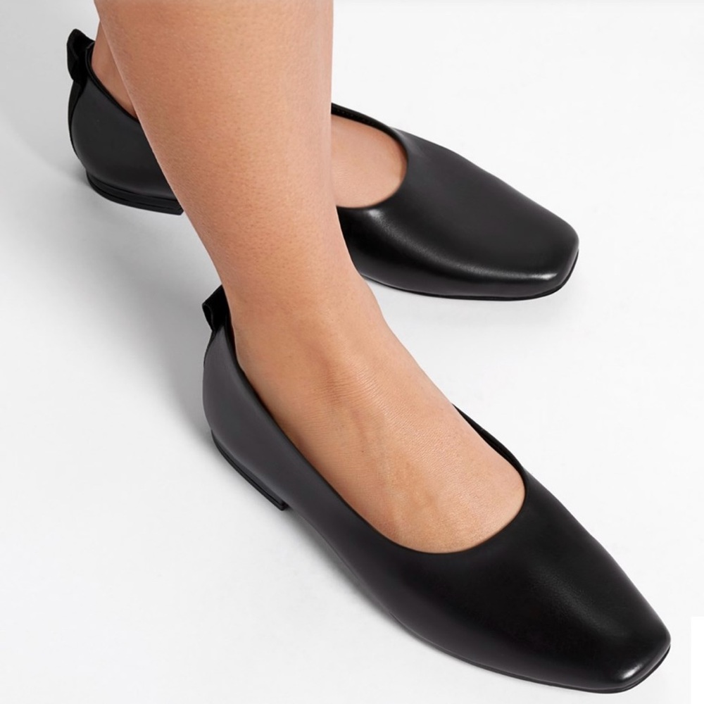 Franco Sarto Vans Ballet Flats in Black Size 6